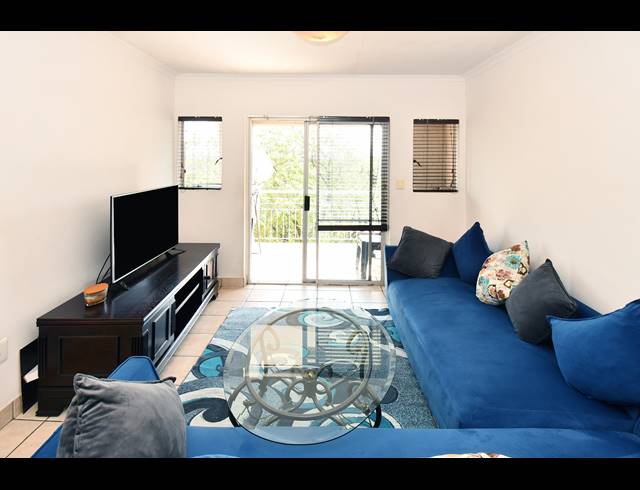 2 BEDROOM APARTMENT FOR SALE IN NOORDHANG